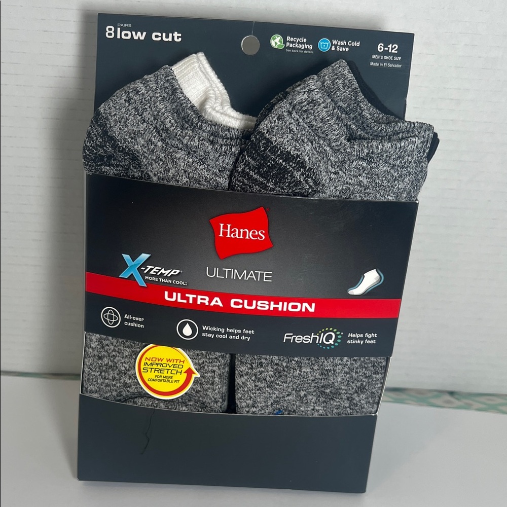 Hanes Men's Black and White Ultra Cushion Socks